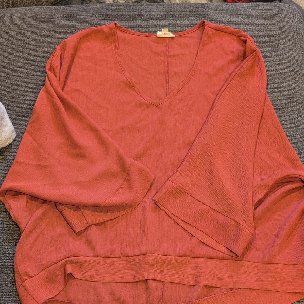 LA MIEL Terracotta V-Neck Top